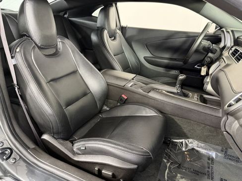 Used 2013 Chevrolet Camaro LT image 16
