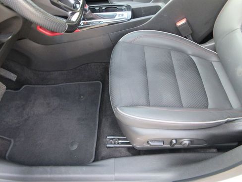 Used 2023 Chevrolet TrailBlazer RS w/ Convenience Package image 20