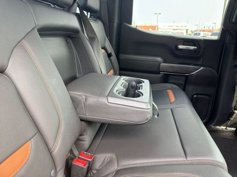 Used 2021 GMC Sierra 1500 AT4 AWD/4WD image 25