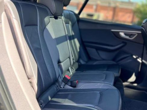Used 2021 Audi Q8 Premium w/ Black Optic Package image 31