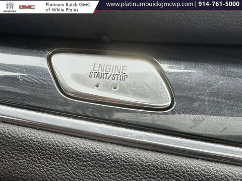 Used 2020 Buick Enclave Essence w/ Sport Touring Edition image 30