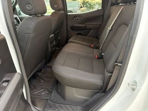 Used 2025 GMC Canyon Elevation w/ Convenience Package RWD image 8