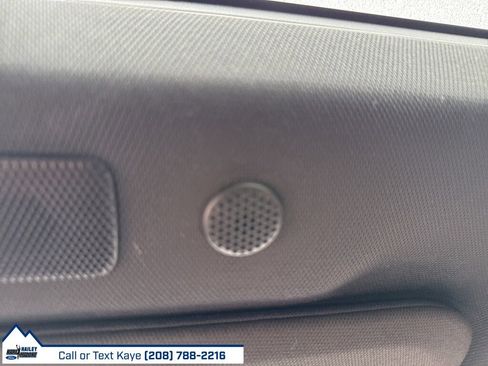 Used 2024 Chevrolet Suburban High Country w/ Advanced Technology Package image 32