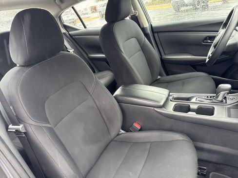 Used 2024 Nissan Sentra S image 34