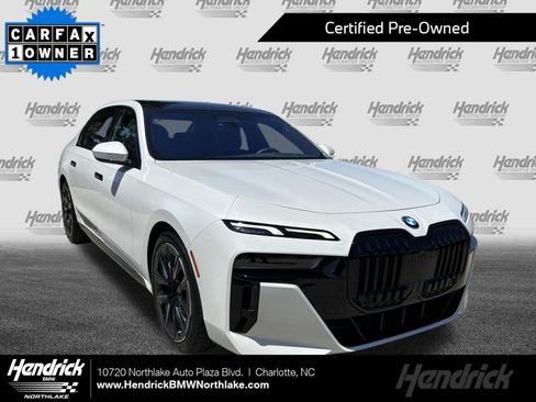 Certified 2023 BMW 760i xDrive AWD/4WD image 1