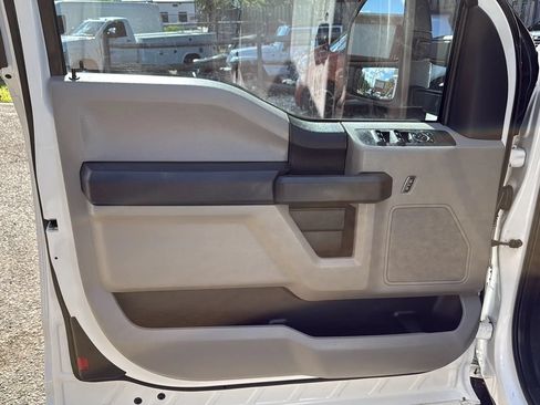 Used 2017 Ford F250 XL w/ Power Equipment Group AWD/4WD image 13