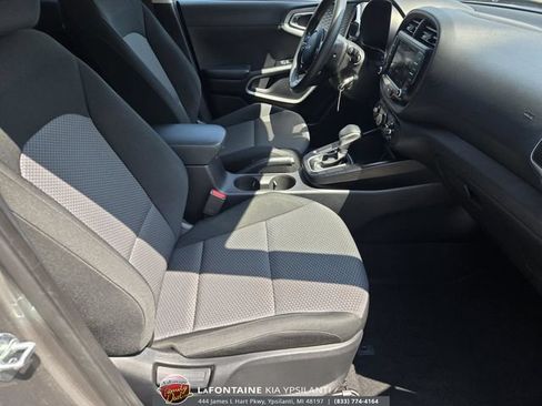 Certified 2024 Kia Soul LX w/ Option Group 015 FWD image 30