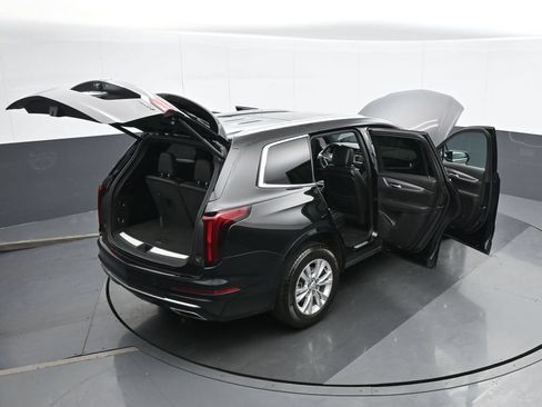 Used 2023 Cadillac XT6 Luxury AWD/4WD image 39