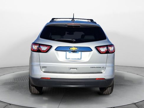 Used 2016 Chevrolet Traverse LT image 6