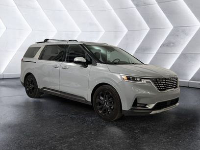 Used 2024 Kia Carnival SX Prestige
