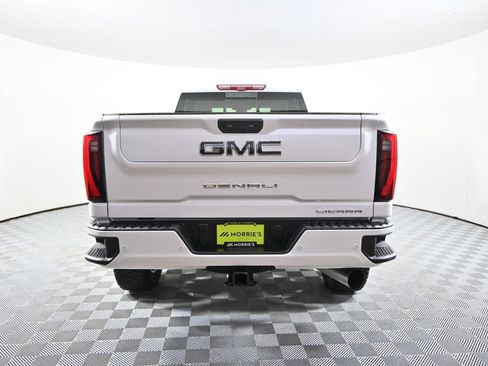 Used 2025 GMC Sierra 3500 Denali Ultimate AWD/4WD image 5