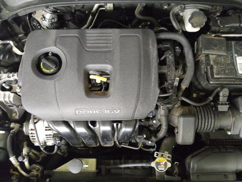 Used 2020 Kia Forte Sedan FWD image 30