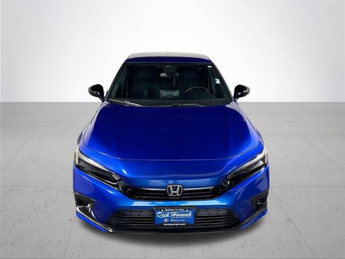 Used 2022 Honda Civic Sport image 3