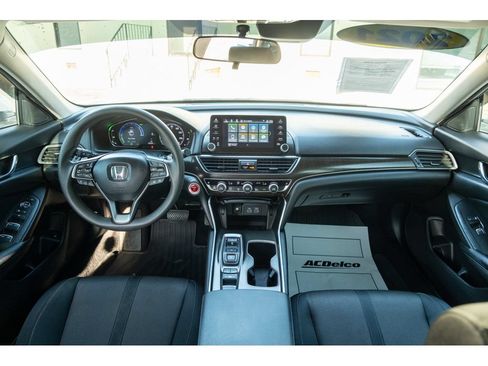 Used 2021 Honda Accord EX image 31