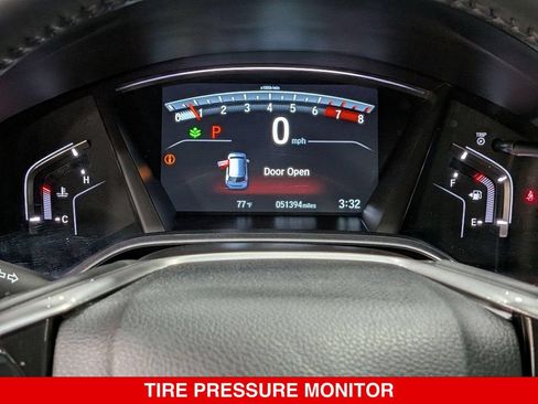 Used 2022 Honda CR-V Touring image 18