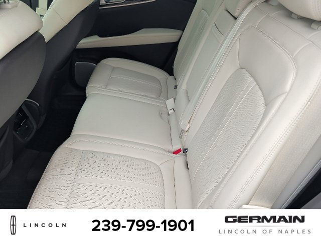 Certified 2023 Lincoln Nautilus Black Label w/ Class II Trailer Tow Package AWD/4WD image 10