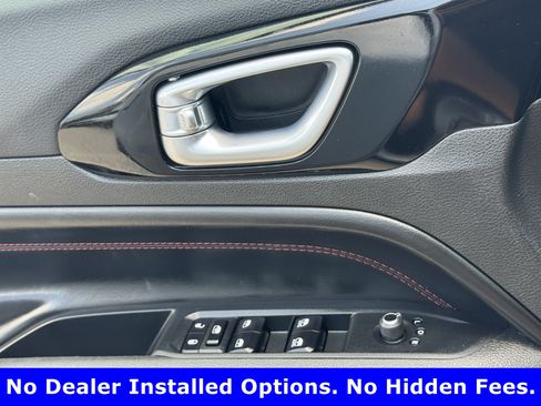 Used 2024 Jeep Compass Trailhawk AWD/4WD image 22