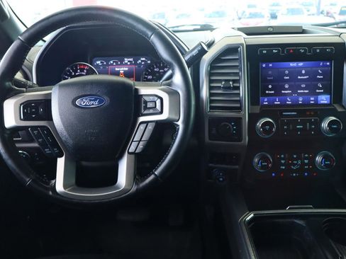 Used 2021 Ford F250 Platinum w/ FX4 Off-Road Package image 17