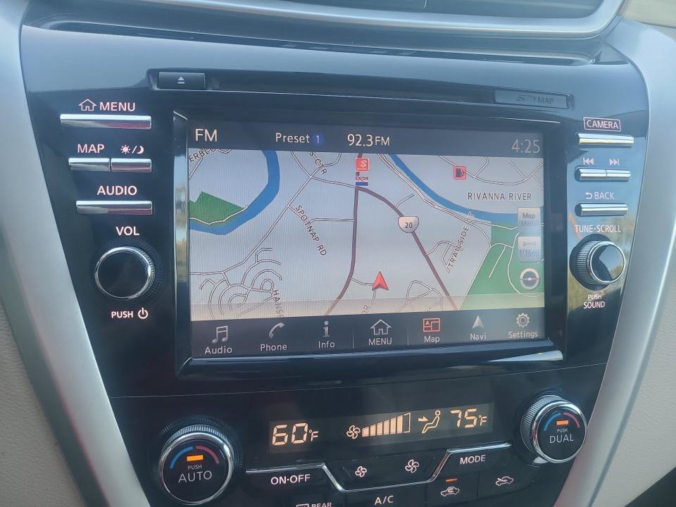 Used 2015 Nissan Murano SL w/ SL Technology Package AWD/4WD image 21