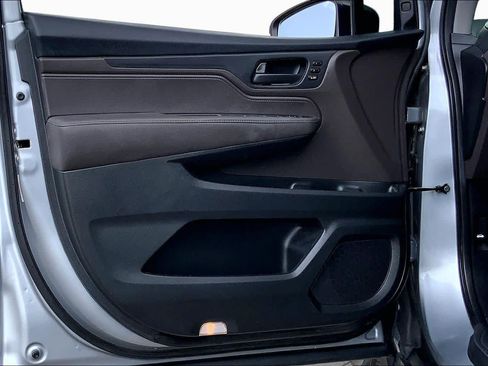 Used 2019 Honda Odyssey EX-L image 21