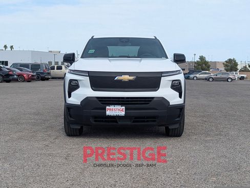 Used 2024 Chevrolet Silverado EV W/T AWD/4WD image 3
