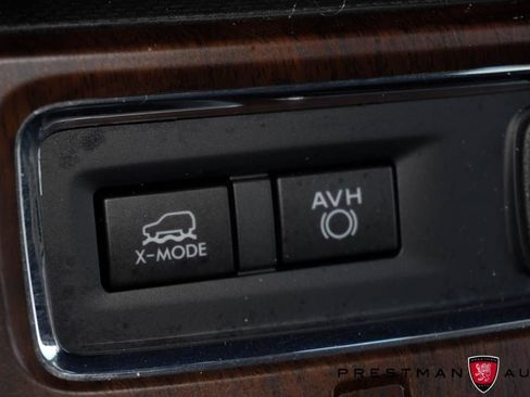 Used 2022 Subaru Ascent Touring AWD/4WD image 41