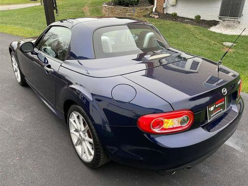 Used 2012 MAZDA MX-5 Miata Touring w/ Appearance Pkg image 57