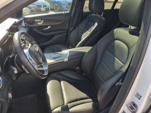 Used 2022 Mercedes-Benz GLC 300 image 16