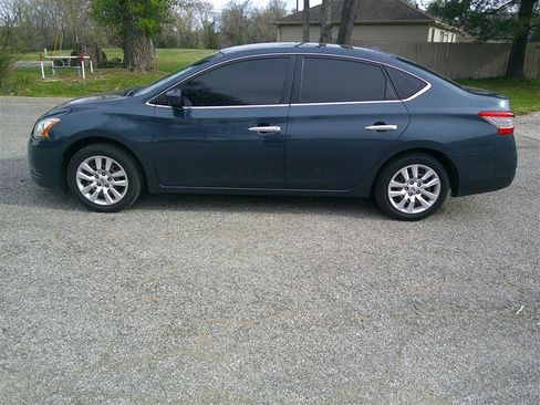 Used 2013 Nissan Sentra SV w/ Driver Pkg image 2