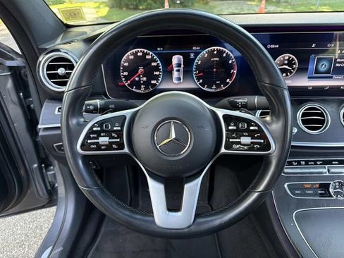 Used 2020 Mercedes-Benz E 450 4MATIC Sedan image 28