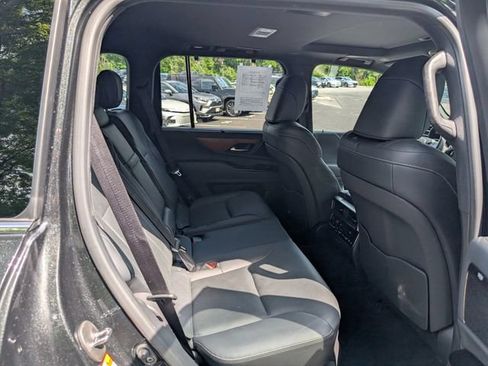 Used 2025 Lexus LX 700h Luxury AWD/4WD image 40