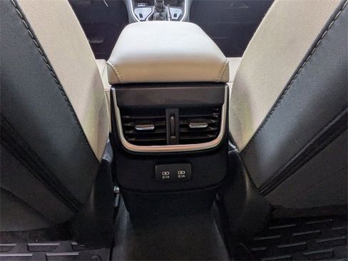 Used 2022 Subaru Legacy Premium image 24
