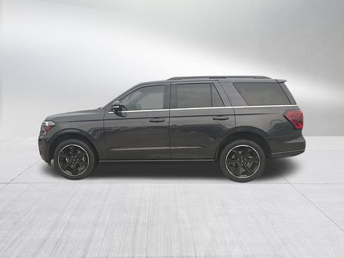 Certified 2024 Ford Expedition Limited RWD image 11