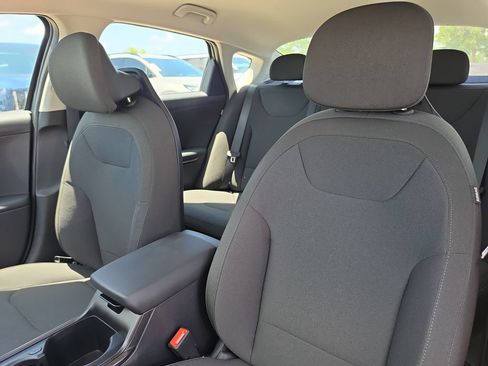 New 2026 Kia K4 FWD image 21