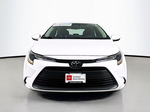Certified 2026 Toyota Corolla LE FWD image 2