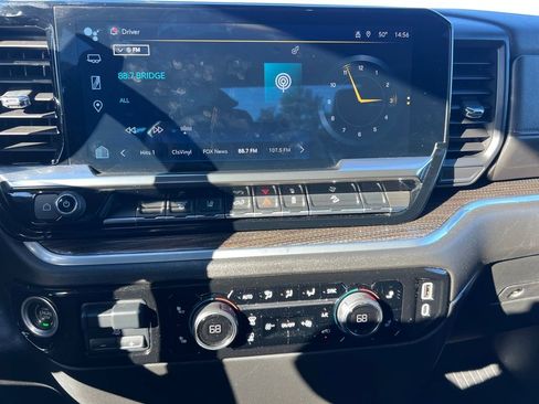 Certified 2024 Chevrolet Silverado 2500 LT image 18