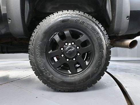 Used 2013 Chevrolet Silverado 2500 LT w/ Z71 Appearance Package image 11