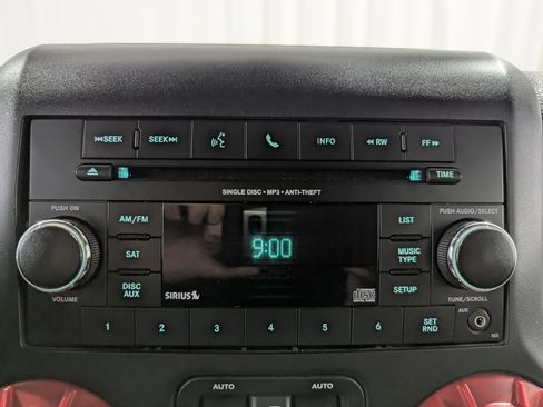 Used 2015 Jeep Wrangler Unlimited Sport image 17