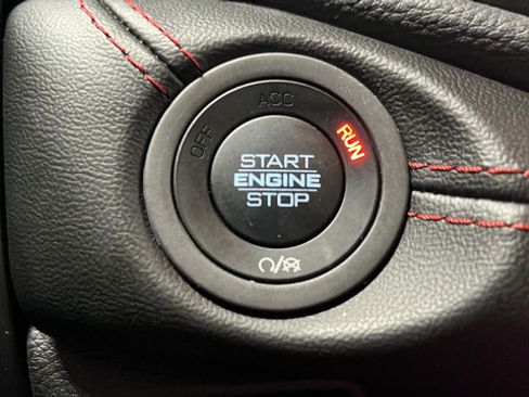 Used 2025 Dodge Durango GT AWD/4WD image 23