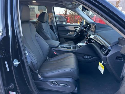 Used 2025 Acura MDX image 10