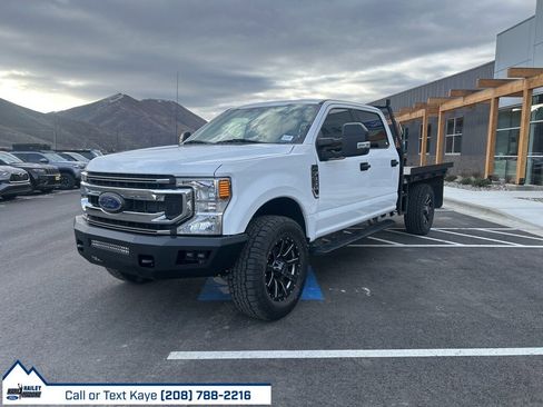 Used 2020 Ford F350 XLT w/ XLT Value Package image 3