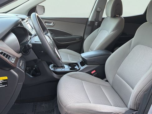 Used 2017 Hyundai Santa Fe Sport AWD/4WD image 10