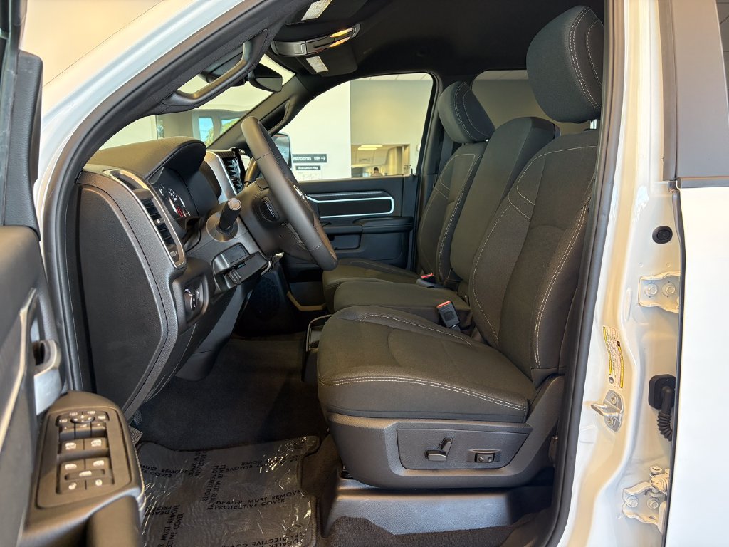 Used 2026 RAM 2500 Big Horn AWD/4WD image 14