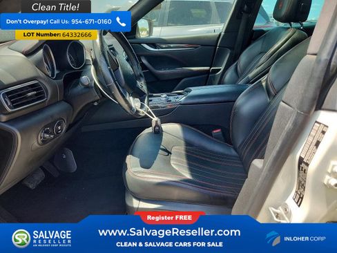 Used 2017 Maserati Levante w/ Luxury Package AWD/4WD image 9