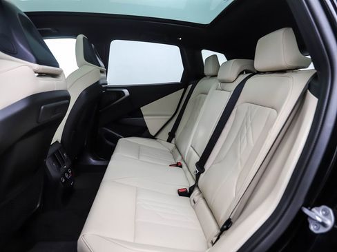 Used 2025 BMW X3 xDrive30i w/ Premium Package image 21