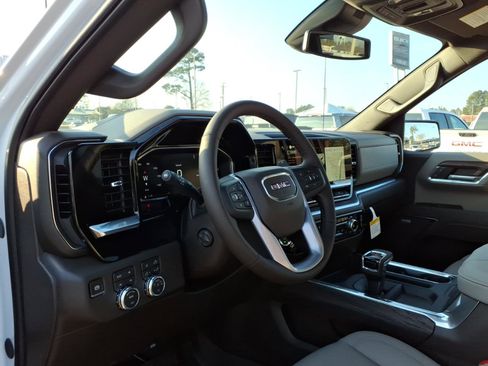 New 2026 GMC Sierra 1500 SLT w/ SLT Premium Plus Package image 7