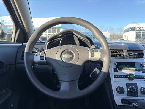 Used 2010 Chevrolet Malibu LT image 14