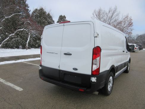 Used 2020 Ford Transit 150 Low Roof image 33