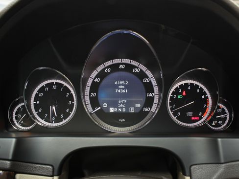 Used 2011 Mercedes-Benz E 550 Cabriolet image 43