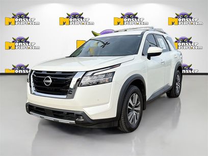 Used 2022 Nissan Pathfinder SL